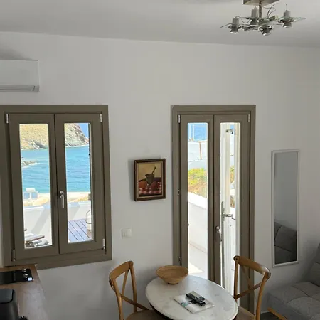 Miramare Mykonos וילה Merchia Beach
