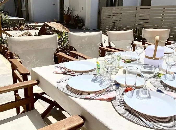 فيلة Miramare Mykonos