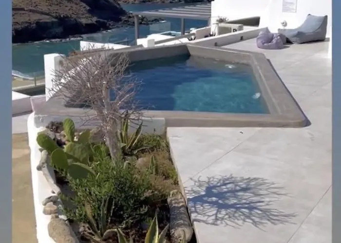 Miramare Mykonos فيلة *